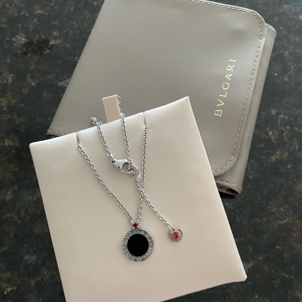 Bvlgari Save The Children 10th year Anniversary Necklace